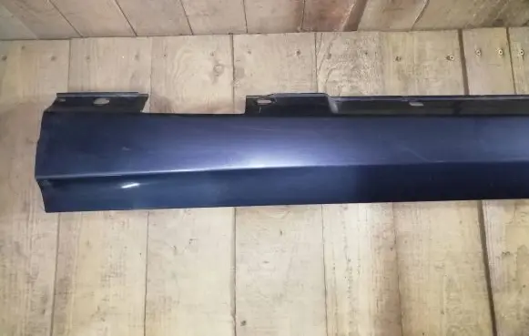 Mercedes-Benz E W211 Sill A2116980354