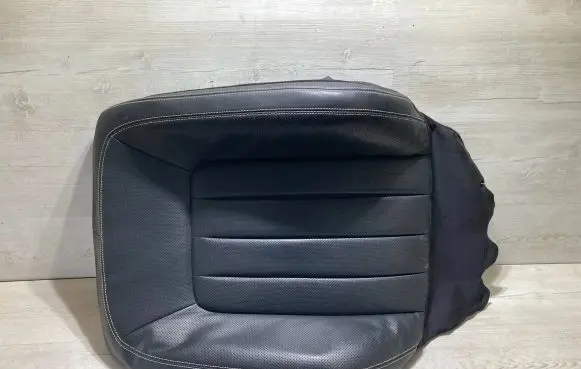 Mercedes-Benz CLS C218 X218 Seat trim A2189102947