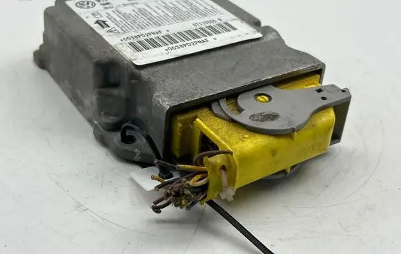 Skoda Octavia Mk2 (1Z) Airbag control unit/module 1K0909605T 07110502B 0038PD2PNAF