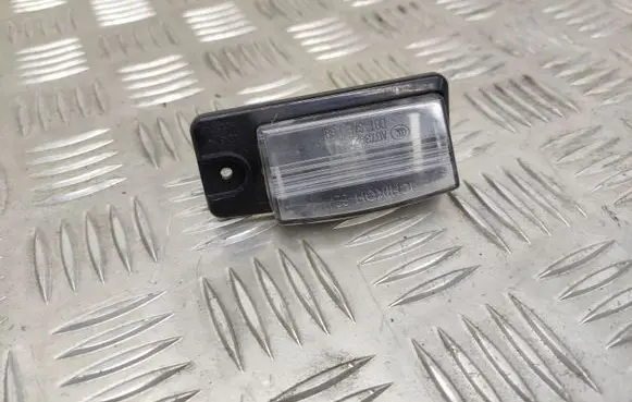Nissan X-Trail T32 Number plate light A073927