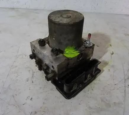 Toyota Avensis T270 ABS Pump 44540-05100