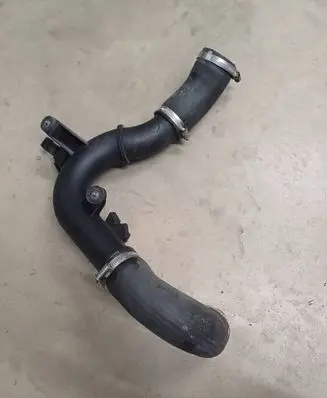 Skoda Superb B8 (3V) Air intake hose/pipe 5Q0145770