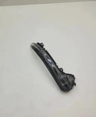 Audi A6 S6 C7 4G Mirror indicator light 4G5949102A