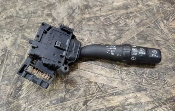 Toyota Avensis T250 Wiper switch 8465205170