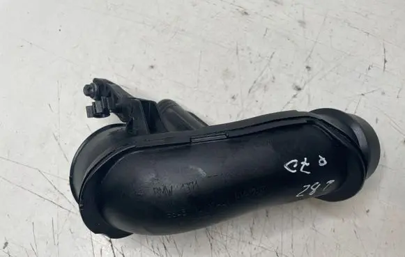 BMW X5 E70 Turbo air intake inlet pipe/hose 7798338