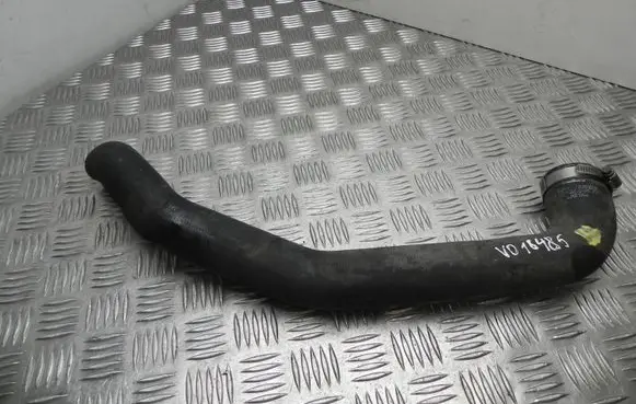Land Rover Discovery 4 - LR4 Air intake hose/pipe CV616C646AC VD18485