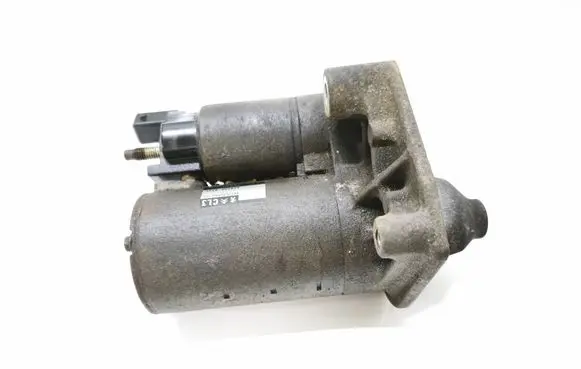 Peugeot 208 I Starter motor 9671530880 4280008331