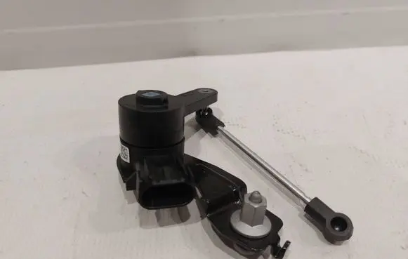 Chevrolet Camaro Rear height level sensor lever 84365972