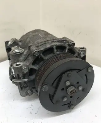 Mitsubishi Lancer VIII Air conditioning (A/C) compressor (pump)
