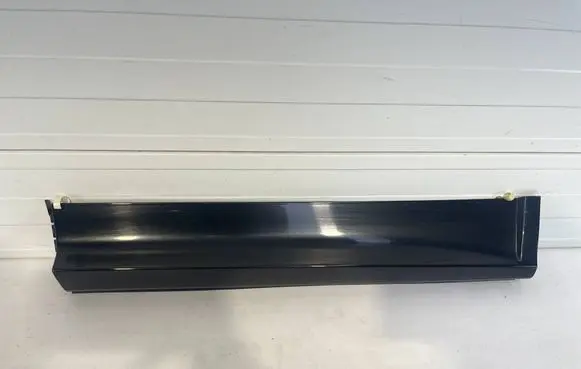 Porsche Cayenne (9Y0 9Y3) Rear door trim (molding) 9Y0839095E