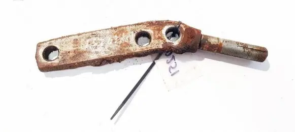 Nissan Primera Front lower control arm/wishbone