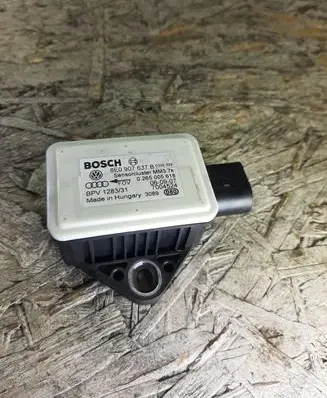 Audi A6 S6 C6 4F ESP acceleration yaw rate sensor 8E0907637B