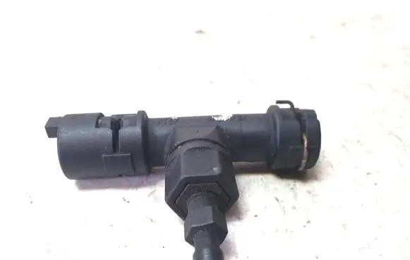 Volkswagen Sharan Brake vacuum hose/pipe 7M3721468A