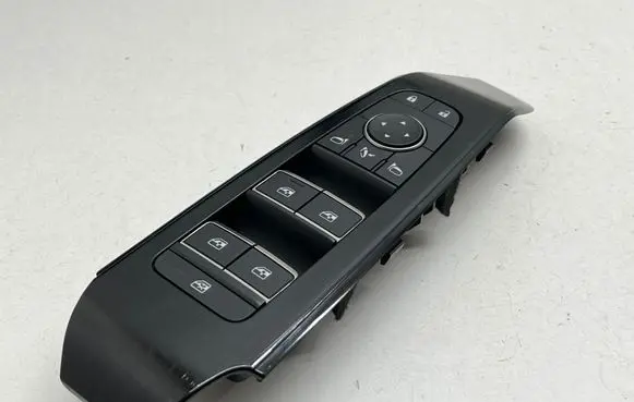 Nissan Qashqai J12 Electric window control switch 254016TA5A E220267 20210414