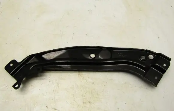 Seat Ateca Engine bonnet/hood lock trim molding 575805931