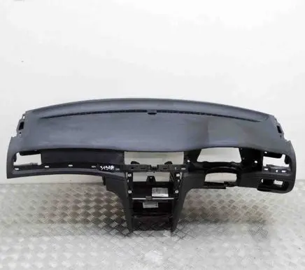 Skoda Superb B6 (3T) Dashboard 3T2857007E 3T2857181