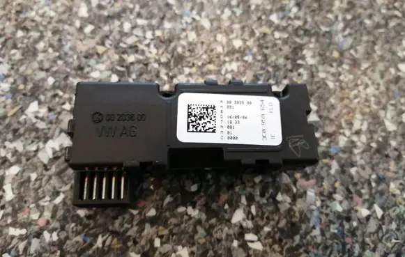Volkswagen PASSAT B6 Steering angle sensor 3C0959654
