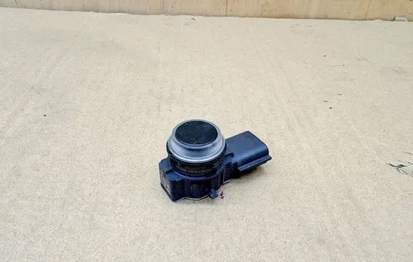 Renault Captur Parking PDC sensor 284384061R 0263023999