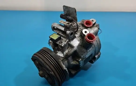 Suzuki Swift II Air conditioning (A/C) compressor (pump) 9520068LA2 IMPRK1564092