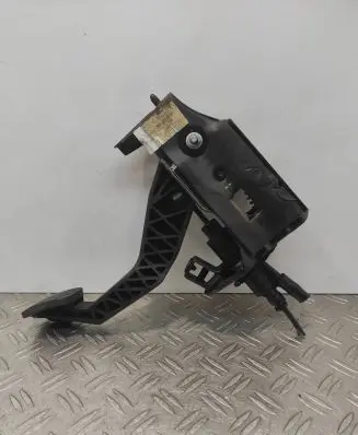 Clutch pedal