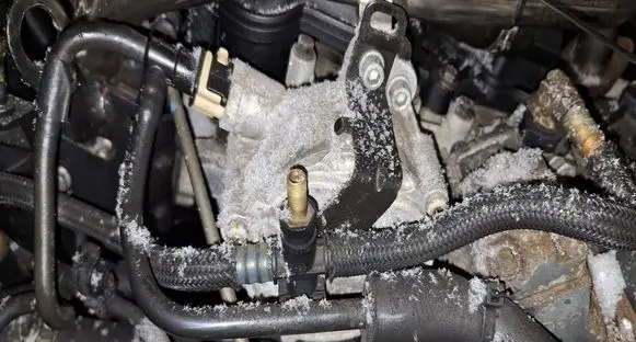 Ford Mondeo MK IV Vacuum pump D1651A