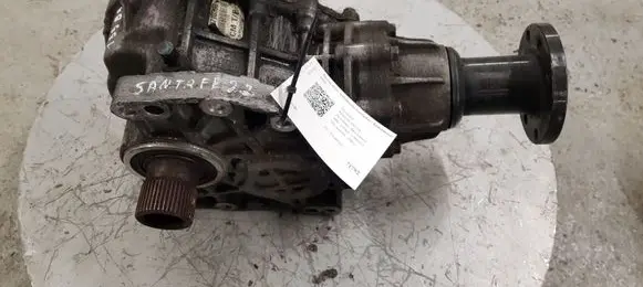 Gearbox transfer box case