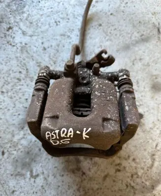 Opel Astra K Rear brake caliper