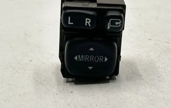 Toyota Verso Wing mirror switch 183639