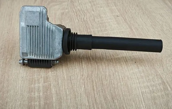 BMW X5 G05 High voltage ignition coil 9798865
