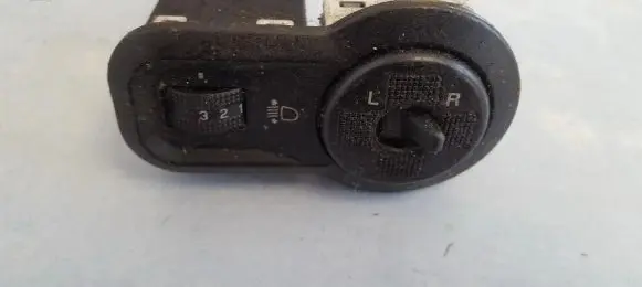 KIA Sorento Headlight level height control switch 3410017M012 3410017M01-2