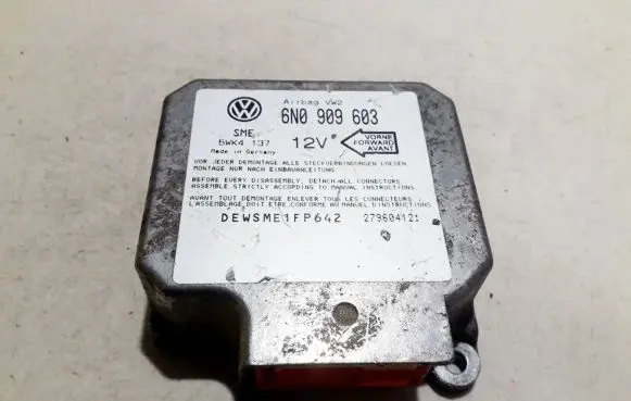 Volkswagen Golf III Airbag control unit/module 6n0909603