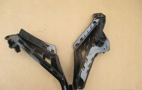 KIA Xceed Front bumper upper radiator grill 86563J7DA0