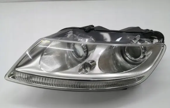 Volkswagen Phaeton Headlight/headlamp