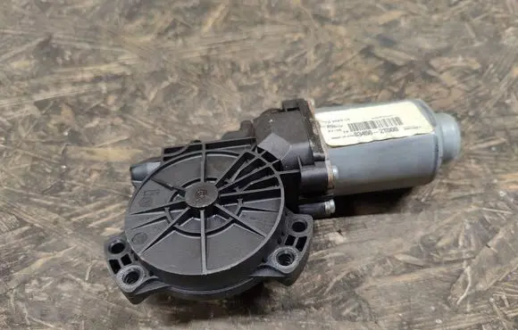 KIA Optima Rear door window regulator motor 834502T000