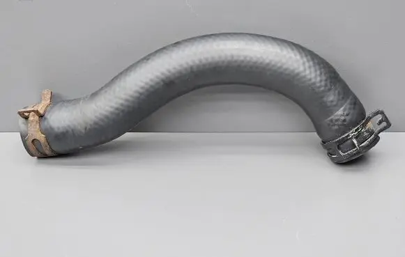 KIA Venga Engine coolant pipe/hose