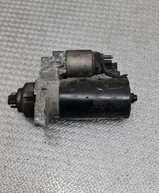 Volkswagen Polo IV 9N3 Starter motor 0001123012