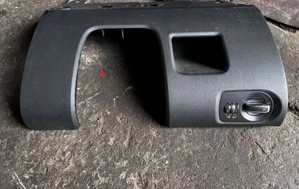Audi A3 S3 A3 Sportback 8P Dashboard lower bottom trim panel 8P1863075A