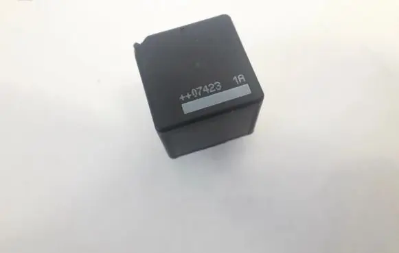 Volvo C30 Other relay 5m5t14b192ca v23136-b1-x66