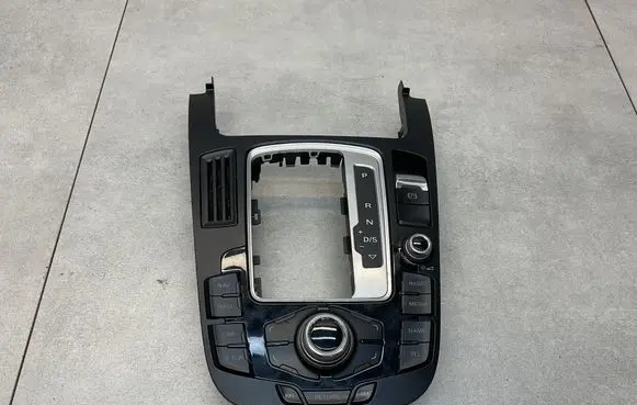 Audi A4 S4 B8 8K Head unit multimedia control 8T0919611
