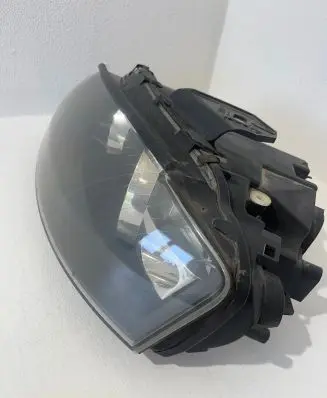 Audi A3 S3 8P Headlight/headlamp 8P0941003A 0301206201
