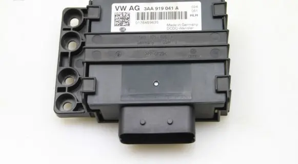 Volkswagen Jetta VI Other control units/modules 3AA919041A