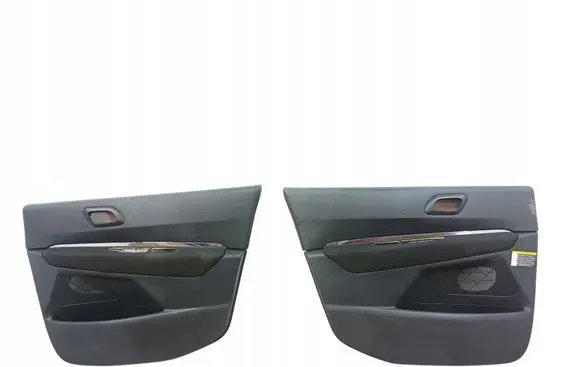 Peugeot 5008 Front door card panel trim 