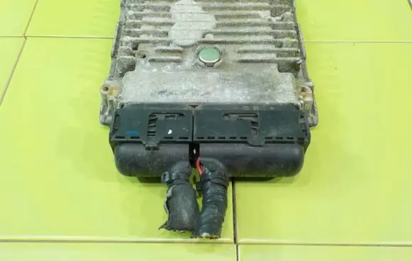 Skoda Superb B6 (3T) Engine control unit/module 03L906023JJ 17AB174