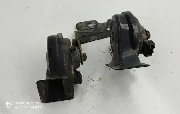 Seat Alhambra (Mk1) Horn signal 3B0951221