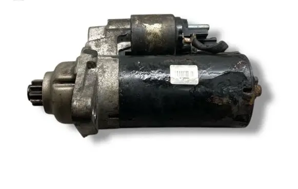 Volkswagen Golf V Starter motor BKC