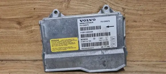 Volvo V70 Airbag control unit/module P31295676
