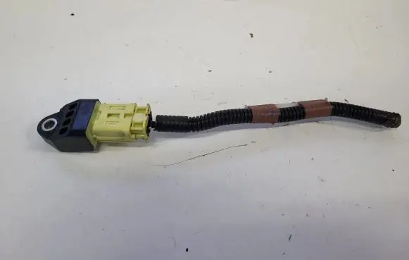 Toyota RAV 4 (XA30) Airbag deployment crash/impact sensor 8983142010