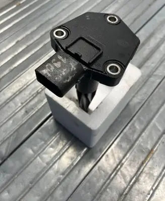 BMW 3 F30 F35 F31 Oil level sensor 7636296 PA66GF35