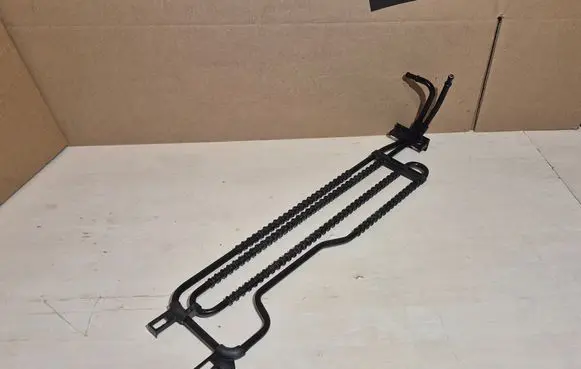 Mercedes-Benz E W212 Power steering radiator A2044801024