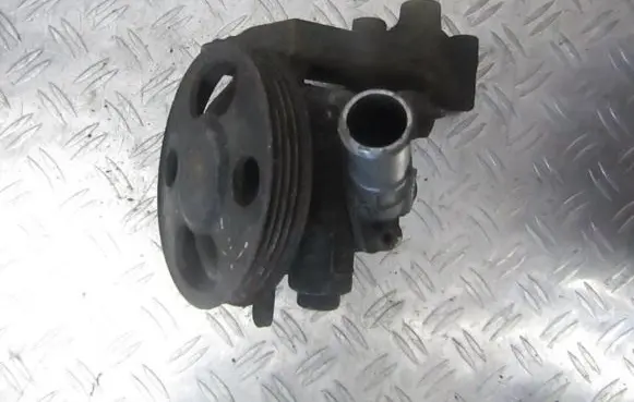 Mazda 323 F Power steering pump